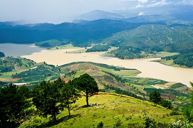 Hồ Suối Vàng Lâm Đồng
