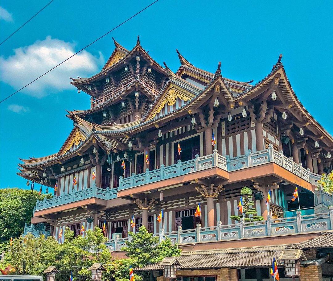 Tu viện Khánh An Sài Gòn toàn cảnh chùa