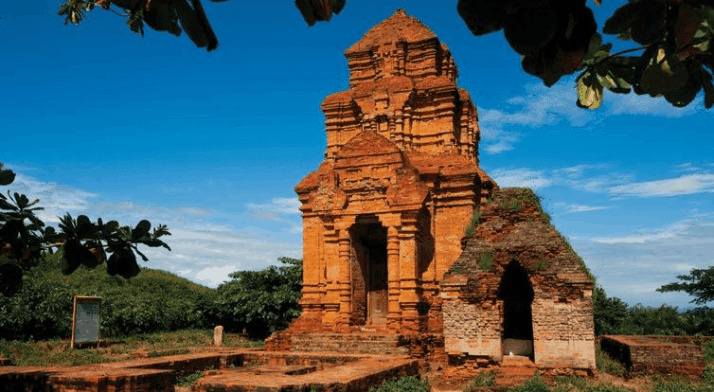 Khám phá tháp Chàm Poshanư Phan Thiết
