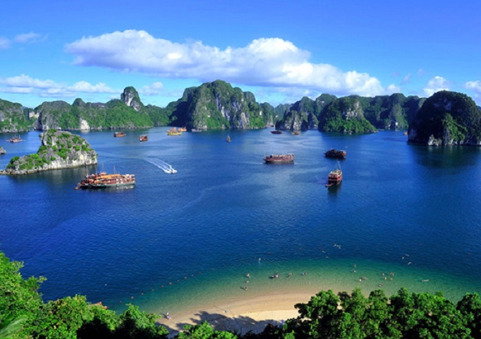 Biển Quảng Ninh | Điểm danh 12 bãi biển đẹp nhất