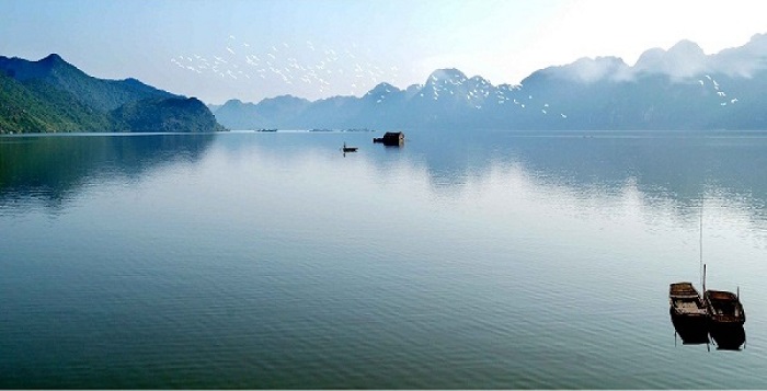 Cảnh sắc ở hồ Đồng Thái Ninh Bình