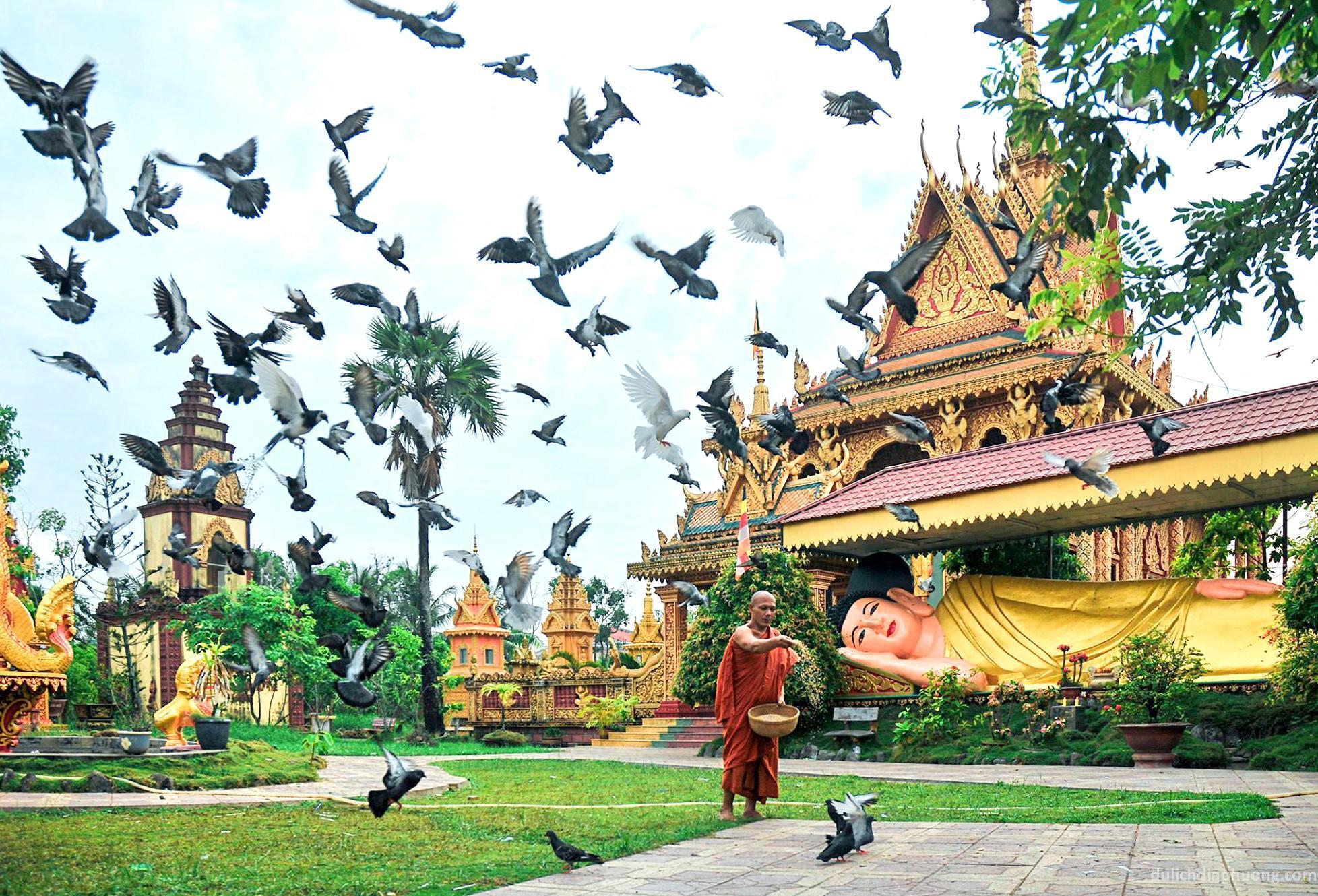 Tham Quan Chùa Khmer Monivongsa Borapham Cà Mau