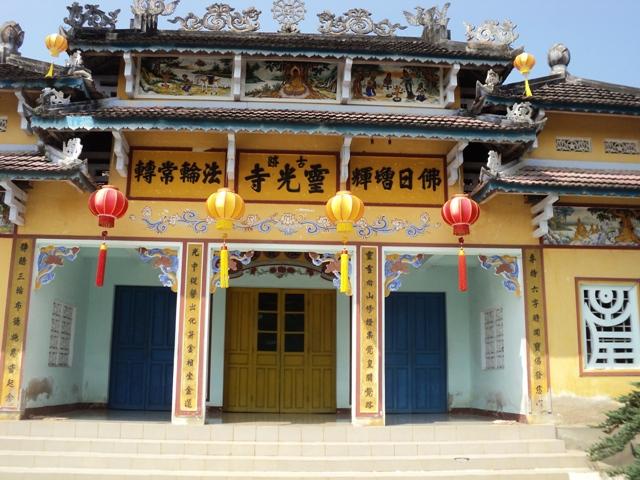 cổng Chùa Linh Quang Nha Trang