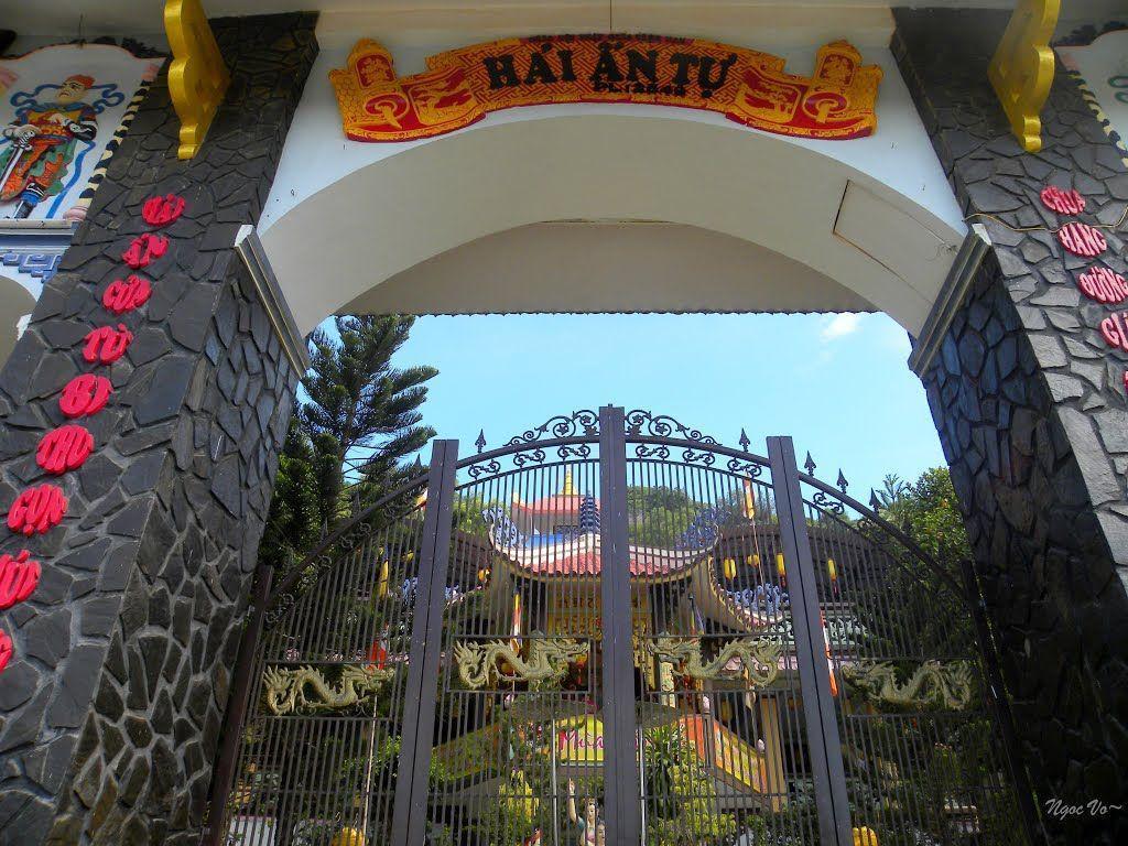 cổng Chùa Hải Ấn Nha Trang – Chùa Hang Nha Trang