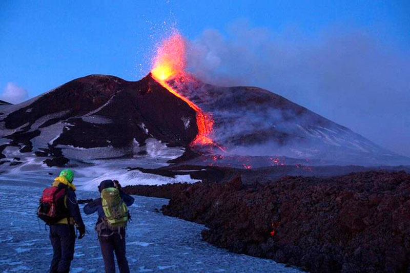 địa điểm nổi tiếng ở mỹ - Nguồn ảnh: InternetVườn quốc gia núi lửa ở Hawaii -