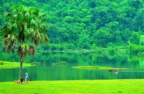 Du lịch tiên cảnh Hồ Noong Hà Giang 