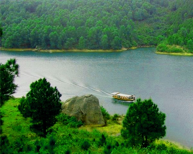 Khu du lịch sinh thái hồ Trại Tiểu Hà Tĩnh 