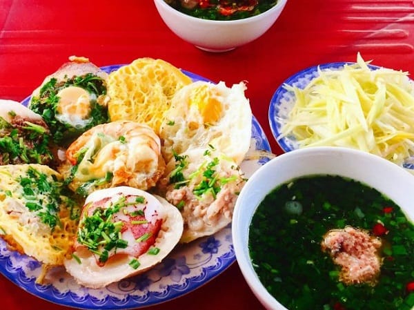 Nên ăn gì khi du lịch Bãi Tranh Nha Trang?