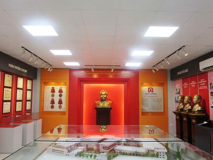 Tham quan bảo tàng Nam Định - phòng trưng bày